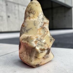 Dendritic Agate Crystal Flame